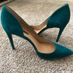 Classic I.N.C. Turquoise Pump